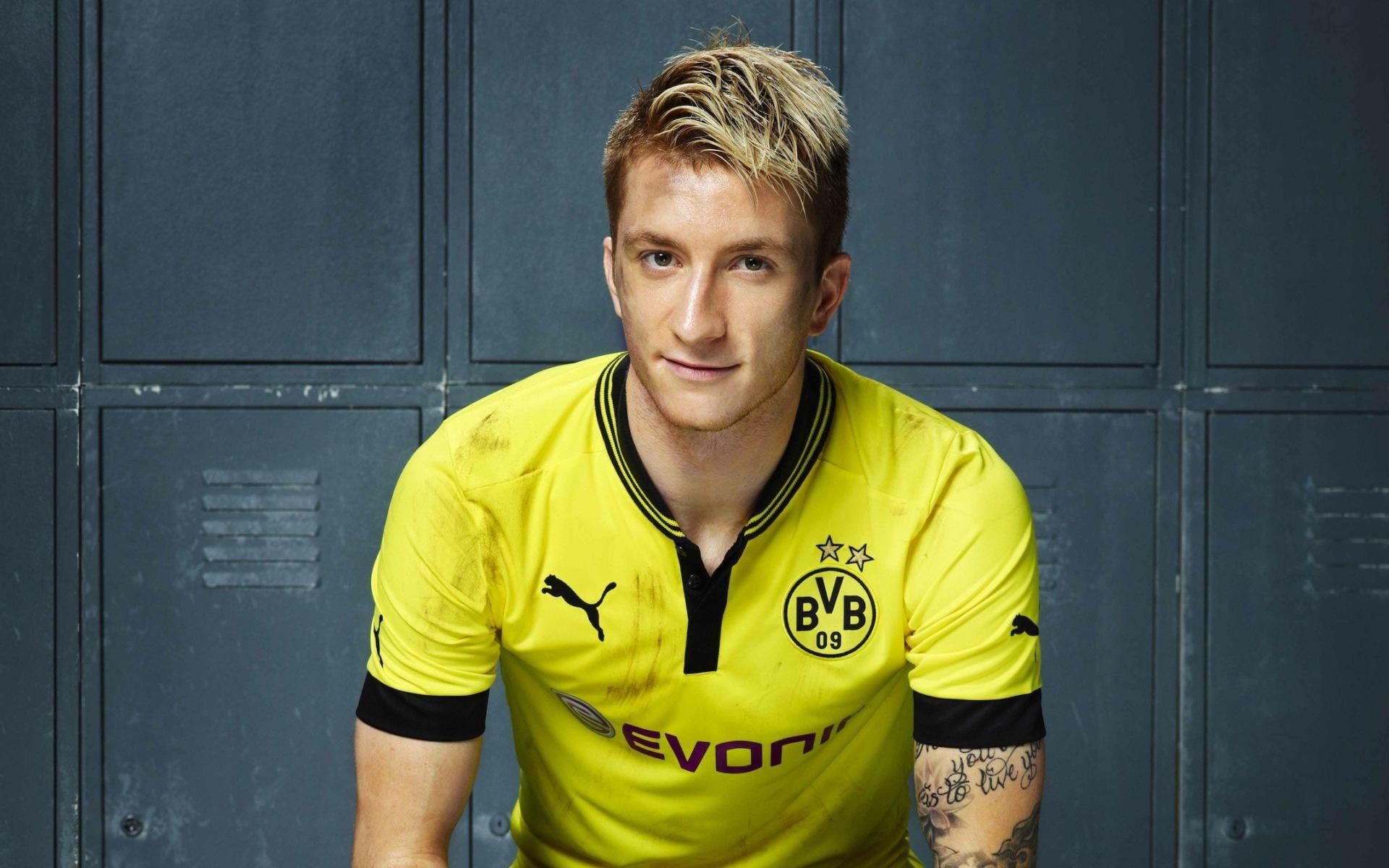 Marco Reus sở hữu hình thể và gương mặt đẹp